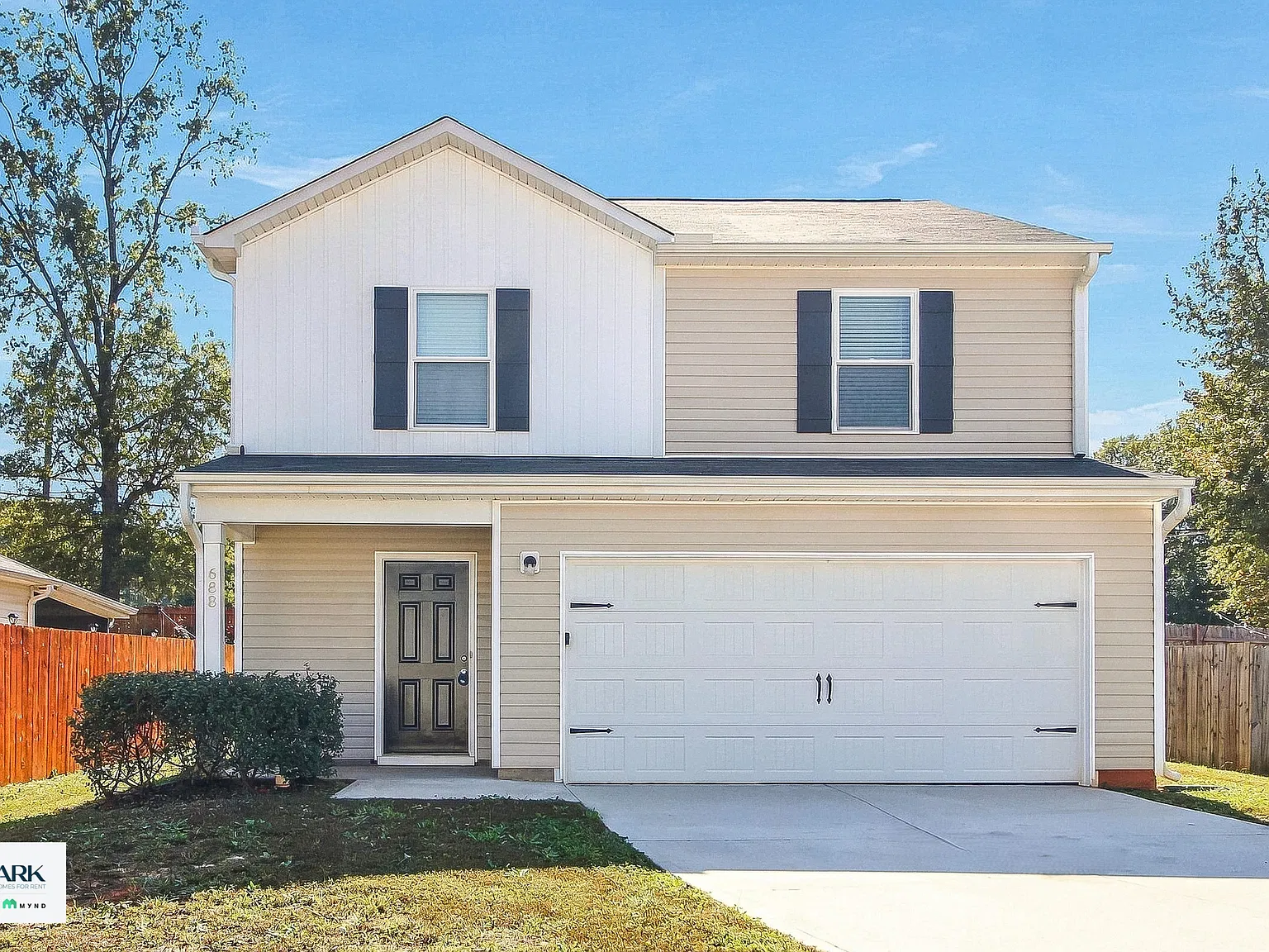3 bed, 3.0 bath, 1566 sqft, $1,735 — Photo 1
