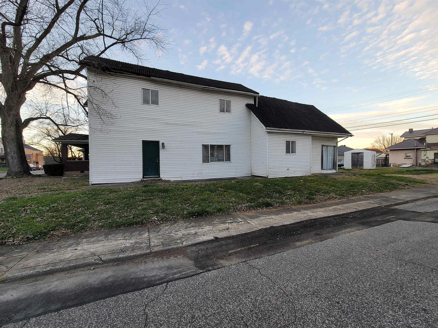 2935 Bath Ave photo 1