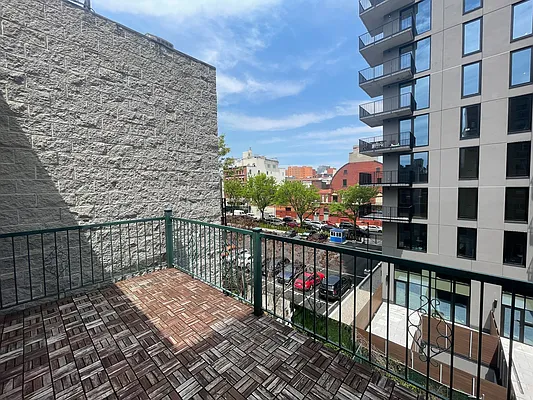 Rented by Skyward | media 19