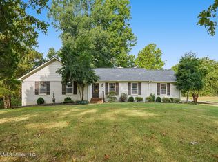 4215 Sandidge Ext, Olive Branch, MS 38654