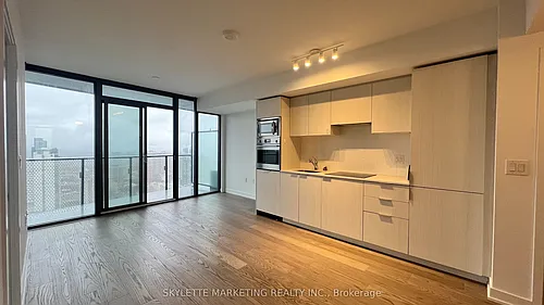 11 Wellesley St W #3201 Photo 1