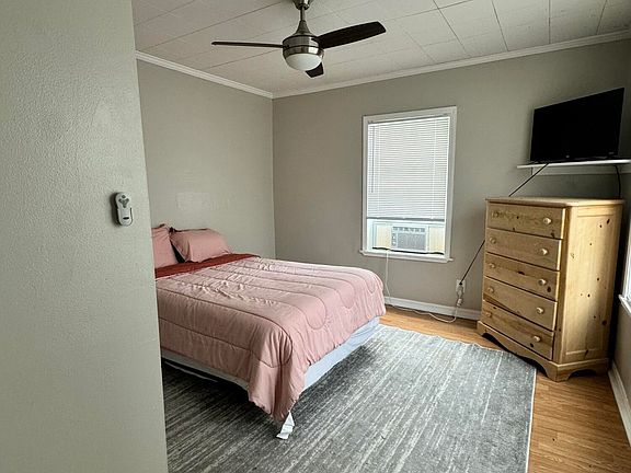 4th image of 5018 Arthur St