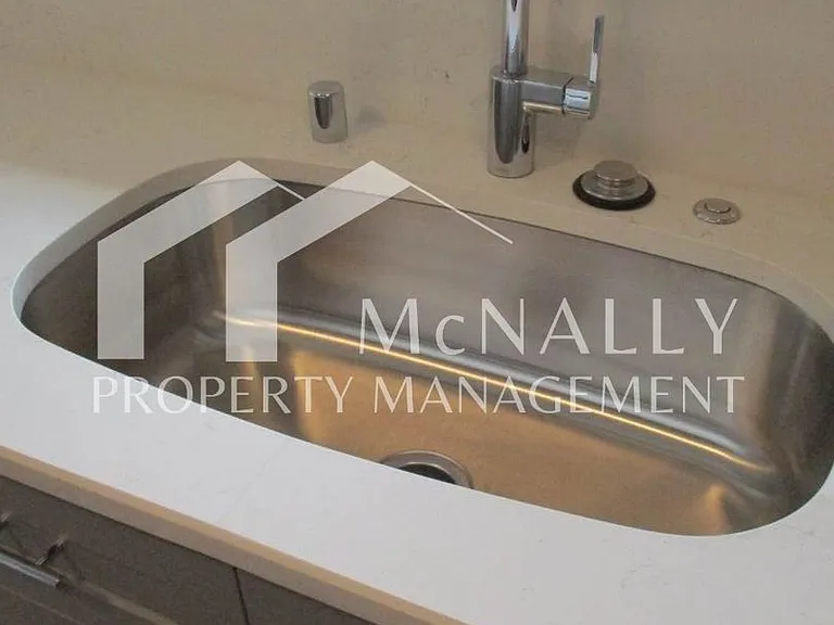 5401 N Court St #A — Photo 12