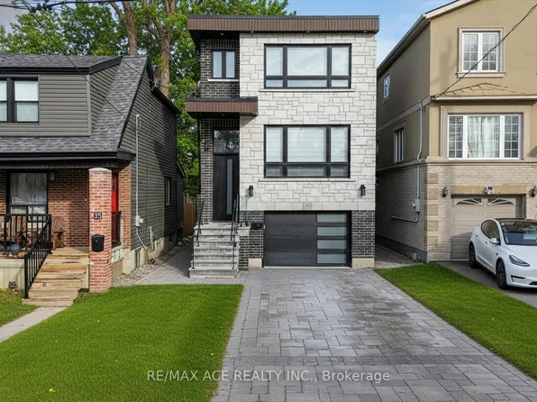 33 August Ave, Toronto, ON M1L 3M8