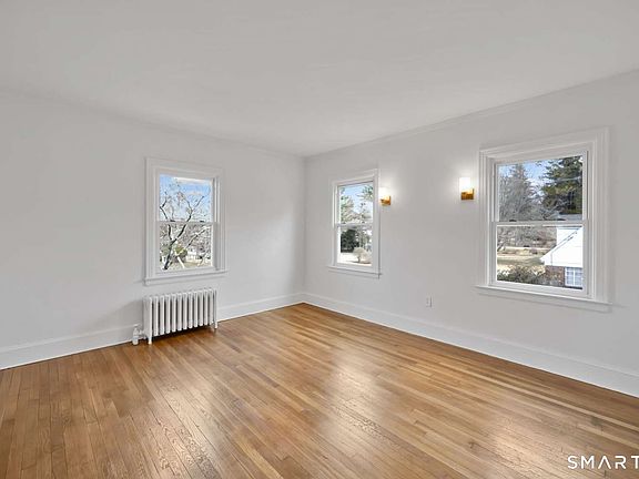 5th image of 119 Harland Road