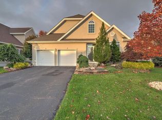 35 Yates Rd, Manalapan, NJ 07726