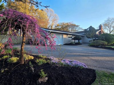 25 Fuller Street, Dix Hills, NY, 11746