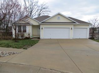 21208 E 52nd Street Ct S, Blue Springs, MO 64015