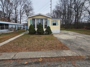 239 Oak Ln, Penns Grove, NJ 08069