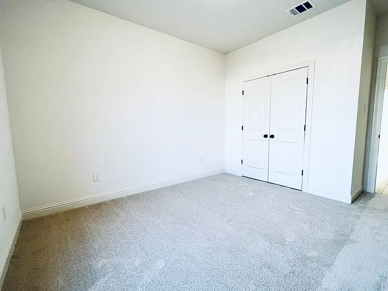222 Finnegan Way — Photo 19
