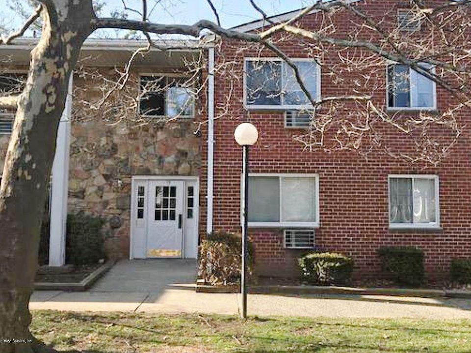 1st image of 19 Gadsen Pl APT 2E