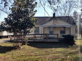 2613 Shining Water Dr, Jeffersontown, KY 40299