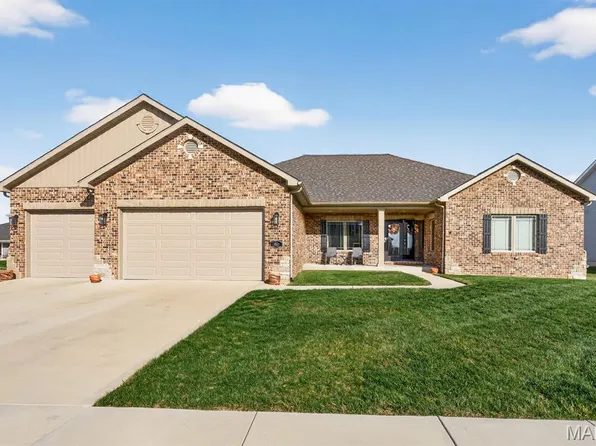 1300 Renwick Way Ct, O'Fallon, IL 62269