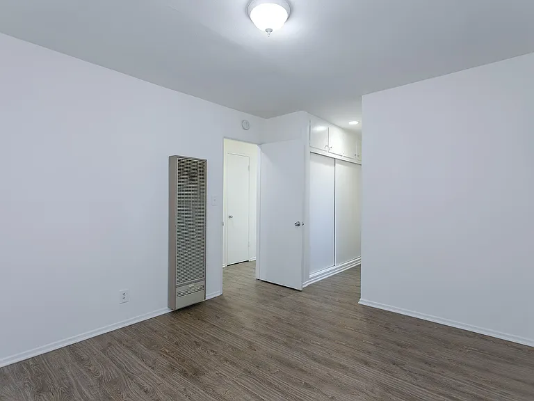 660 W Sierra Madre Blvd #E — Photo 10