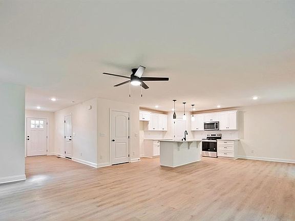 5th image of 1211 Brecken Ct