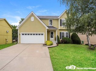 15429 S Shannan Ln, Olathe, KS 66062