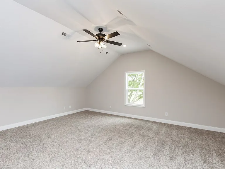 218 Copeland Rd — Photo 27