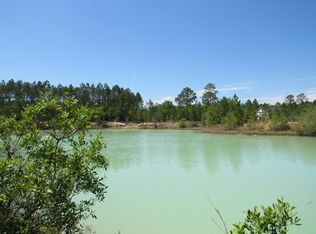 1942 Joe Dugger Rd, Freeport, FL 32439