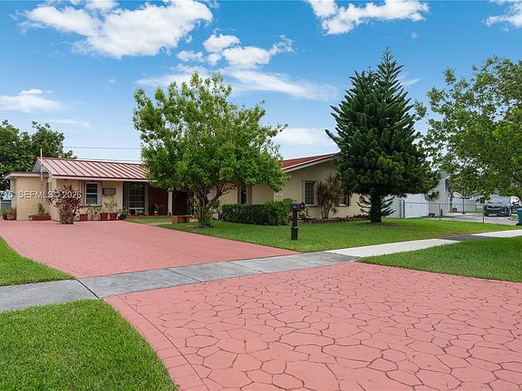 5th image of 10315 SW 200th St