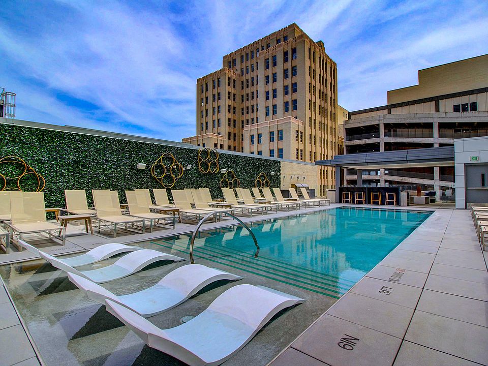 Residences Resort Style Pool with Poolside Cabanas