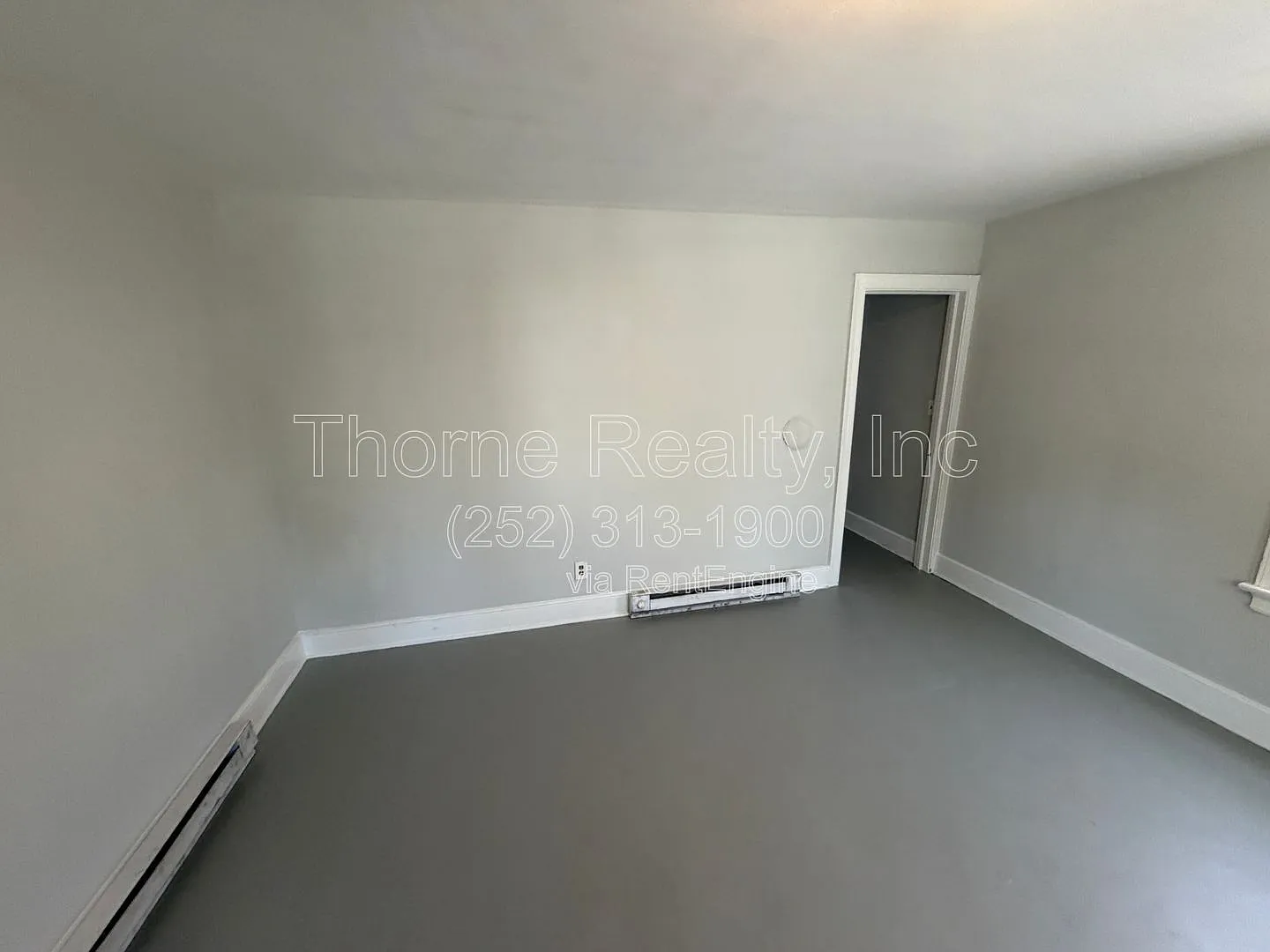 2 bed, 1.0 bath, 888 sqft, $695 — Photo 4
