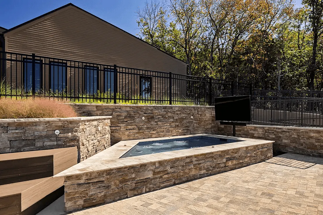 Terraces at High Mountain — Photo 3