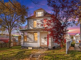 182 W Larkspur St, Homestead, PA 15120