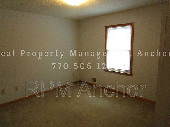 4th image of 210A Oak Shores Dr