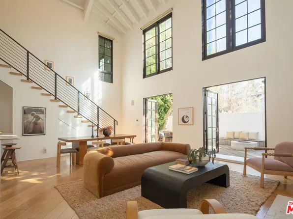 509 Santa Clara Ave, Venice, CA 90291