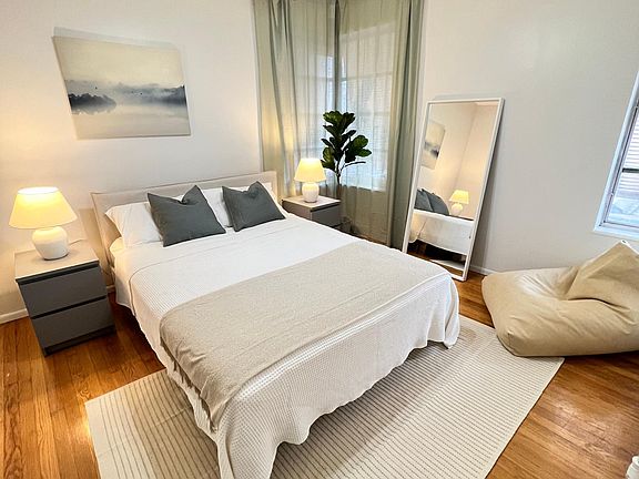 5th image of 1114 Salzedo St #1