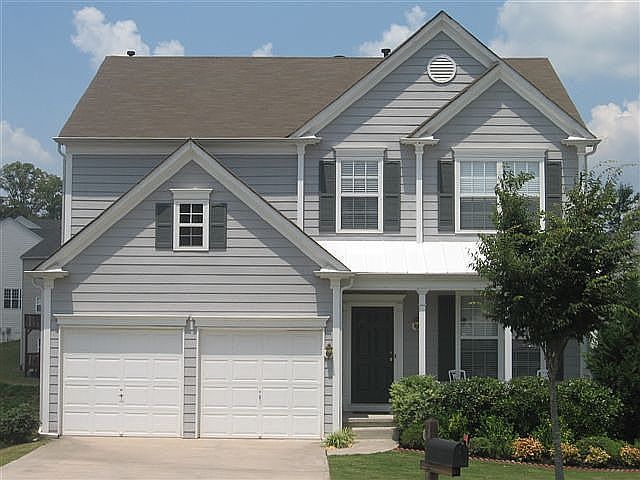 Immaculate Home on Cul-de-Sac