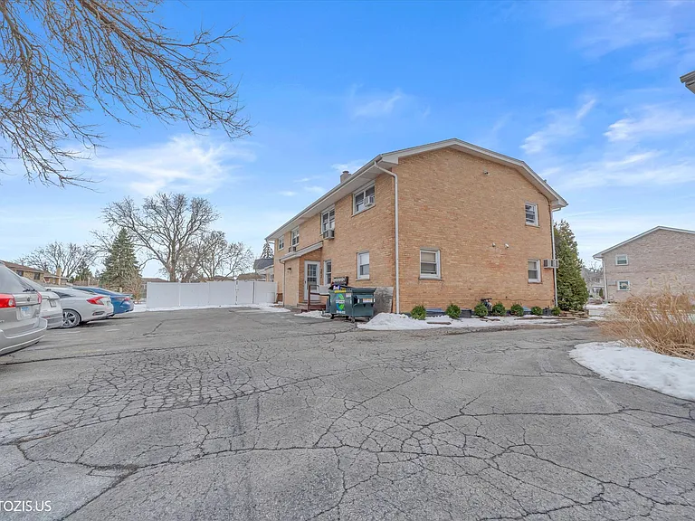 7509 Country Ln #1N — Photo 11