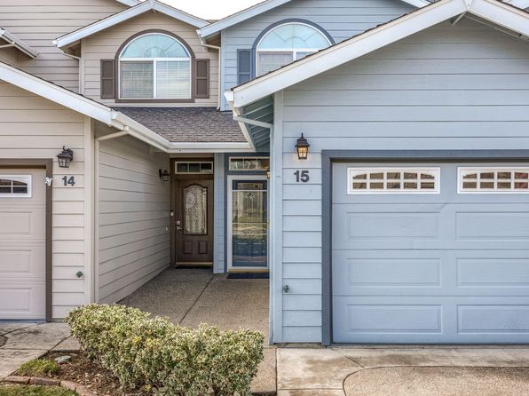 3855 Dover Ridge Dr APT 15, Medford, OR 97504