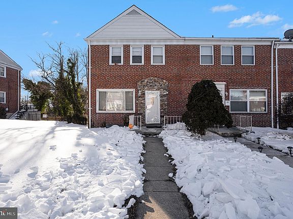 2nd image of 1123 Elbank Ave