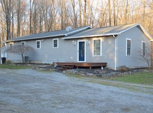 19850 Meadowland Dr, Meadville, PA 16335