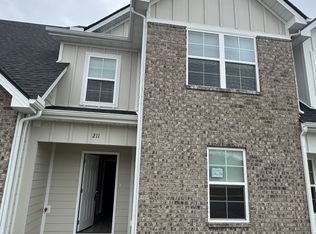 211 Mountaindale Dr, Smyrna, TN 37167