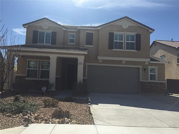 2nd image of 1030 Cambridge Ct
