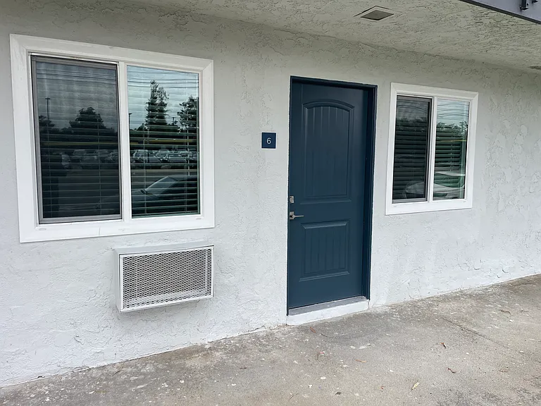 1221 E Beechwood St #3B — Photo 15