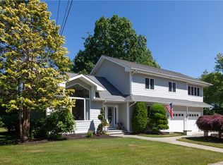 59 Bell Dr, Johnston, RI 02919