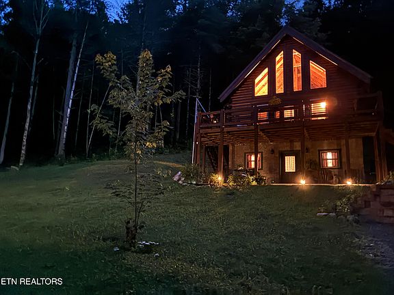 3rd image of 3336 Waldens Creek Rd