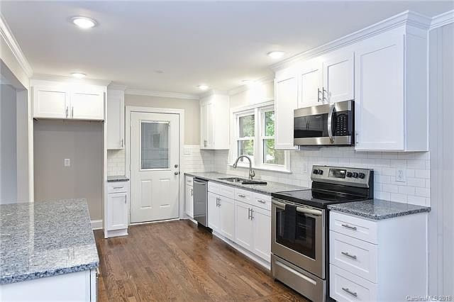 1st image of 472 Virginia Ave