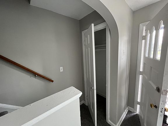 4th image of 3648 W 107th St