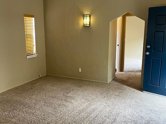 3rd image of 5743 1/2 Fair Ave