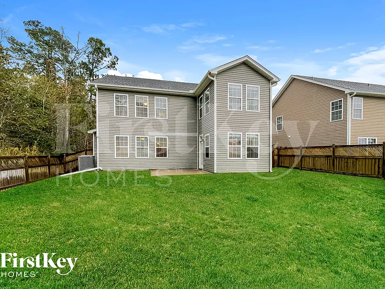 373 Fox Ridge Ln — Photo 15