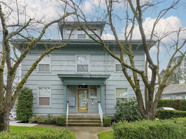 4318 SE Milwaukie Ave #3, Portland, OR 97202