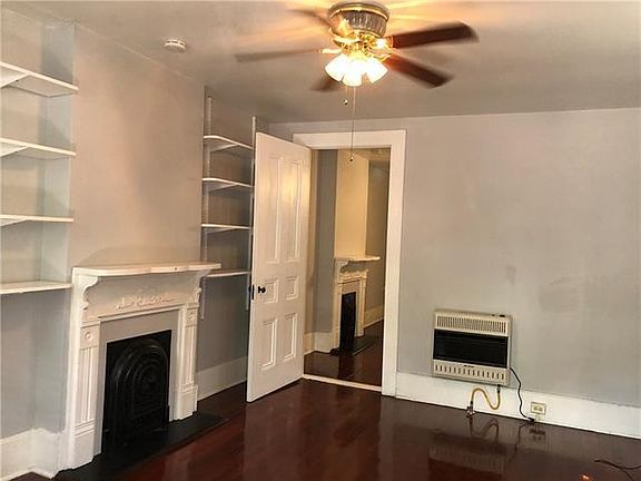 3rd image of 919 Louisiana Ave