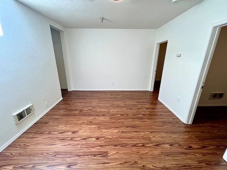 2602 6th Ave #2 — Photo 5