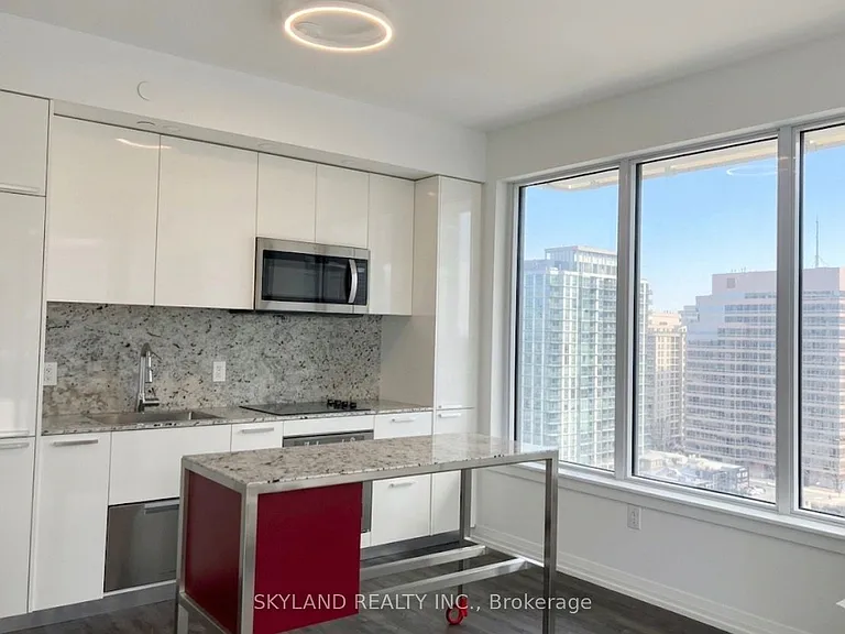 75 Canterbury Pl #1607 — Photo 2