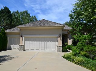 10134 S Shadow Cir, Olathe, KS 66061