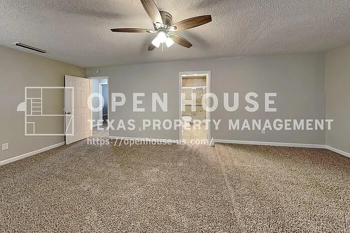 3413 Castle Rock Ln — Photo 7